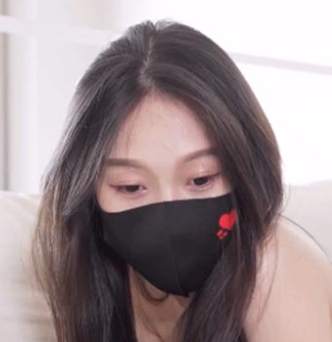 脚模摄影-长靴美女CC的黑丝美脚特辑