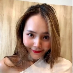 Onlyfans泰国网红《kkimkkimmy》合集